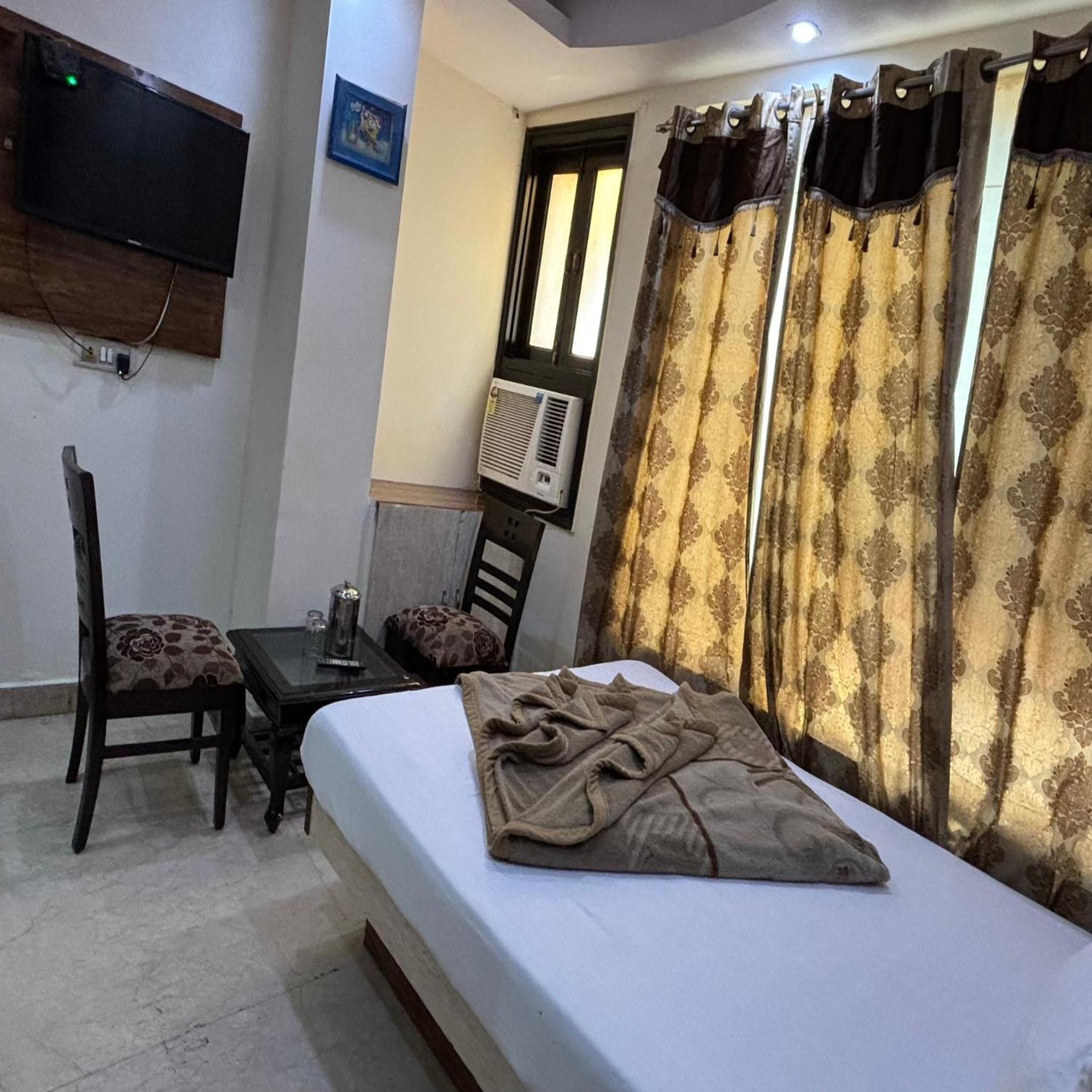 Hotel Pk International Near By New Delhi Station I Couple Friendly Zimmer foto