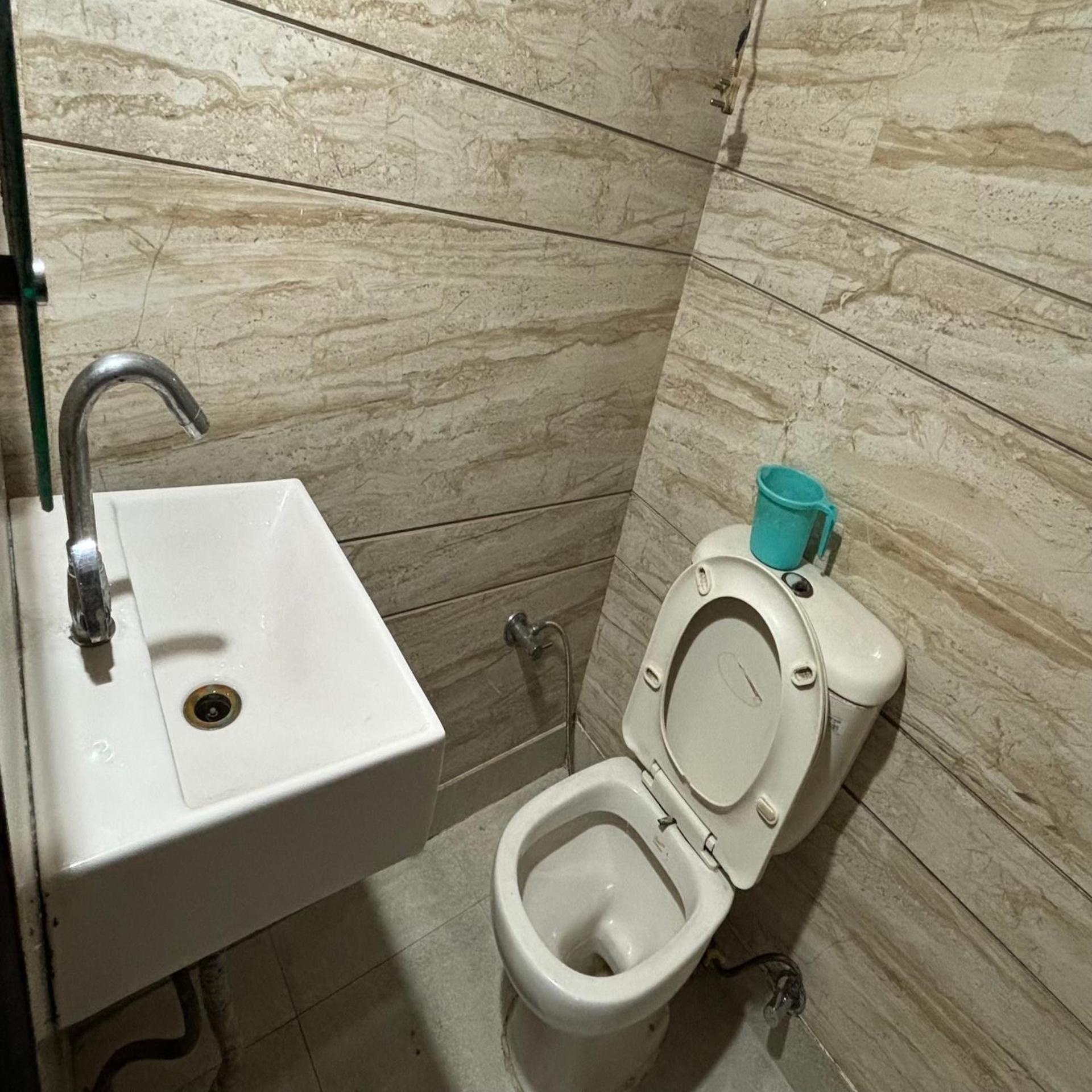 Hotel Pk International Near By New Delhi Station I Couple Friendly Zimmer foto