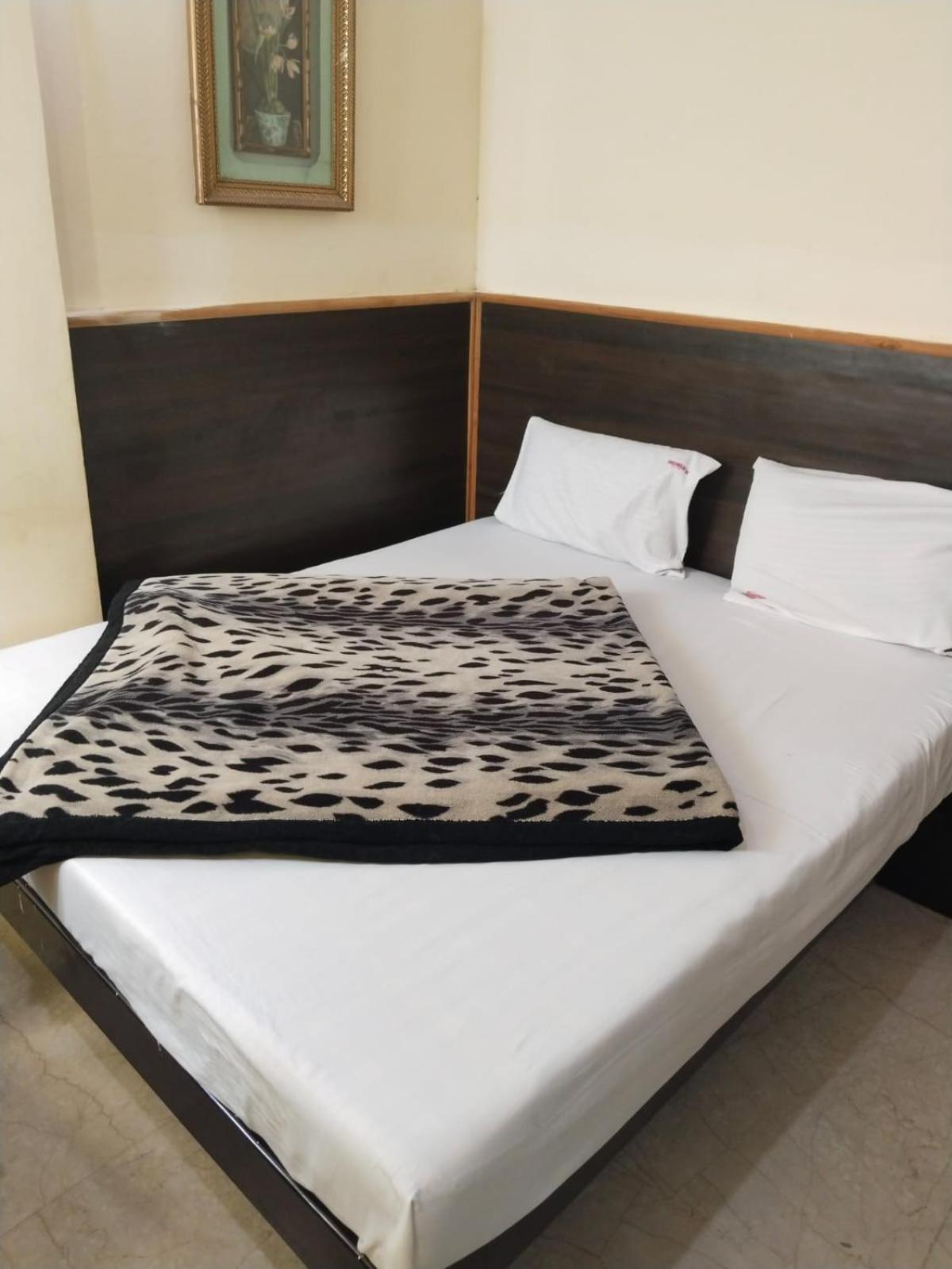 Hotel Pk International Near By New Delhi Station I Couple Friendly Exterior foto